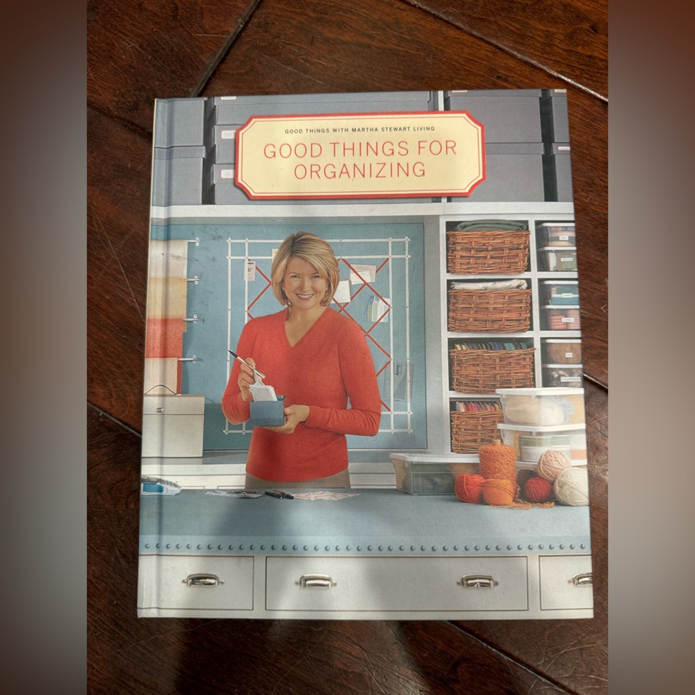 Martha Stewart Living Good Things for Organizing book